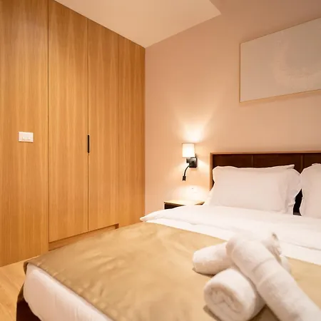 Boutique Jera Inn *
