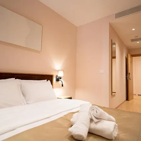 Boutique Jera Inn