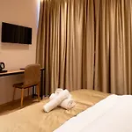 Boutique Jera 3* Tirana